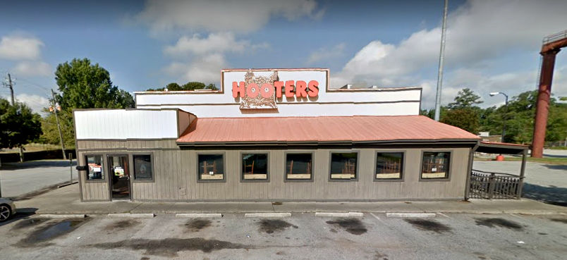 Hooters